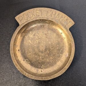 Vintage Brass Pocket Change Dish Bedroom Dresser Hallstand Home Decor